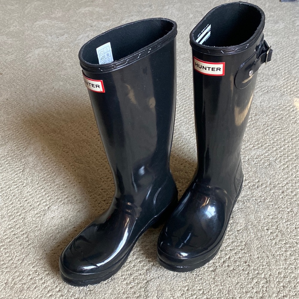 Hunter Original Tall Gloss Rain Boots Size 6